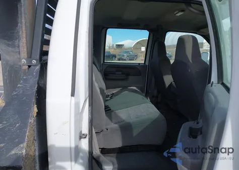 2003 Ford F-350 Lariat/Xl/Xlt z USA, uszkodzony, nr VIN 1FDSW35P63EC01662